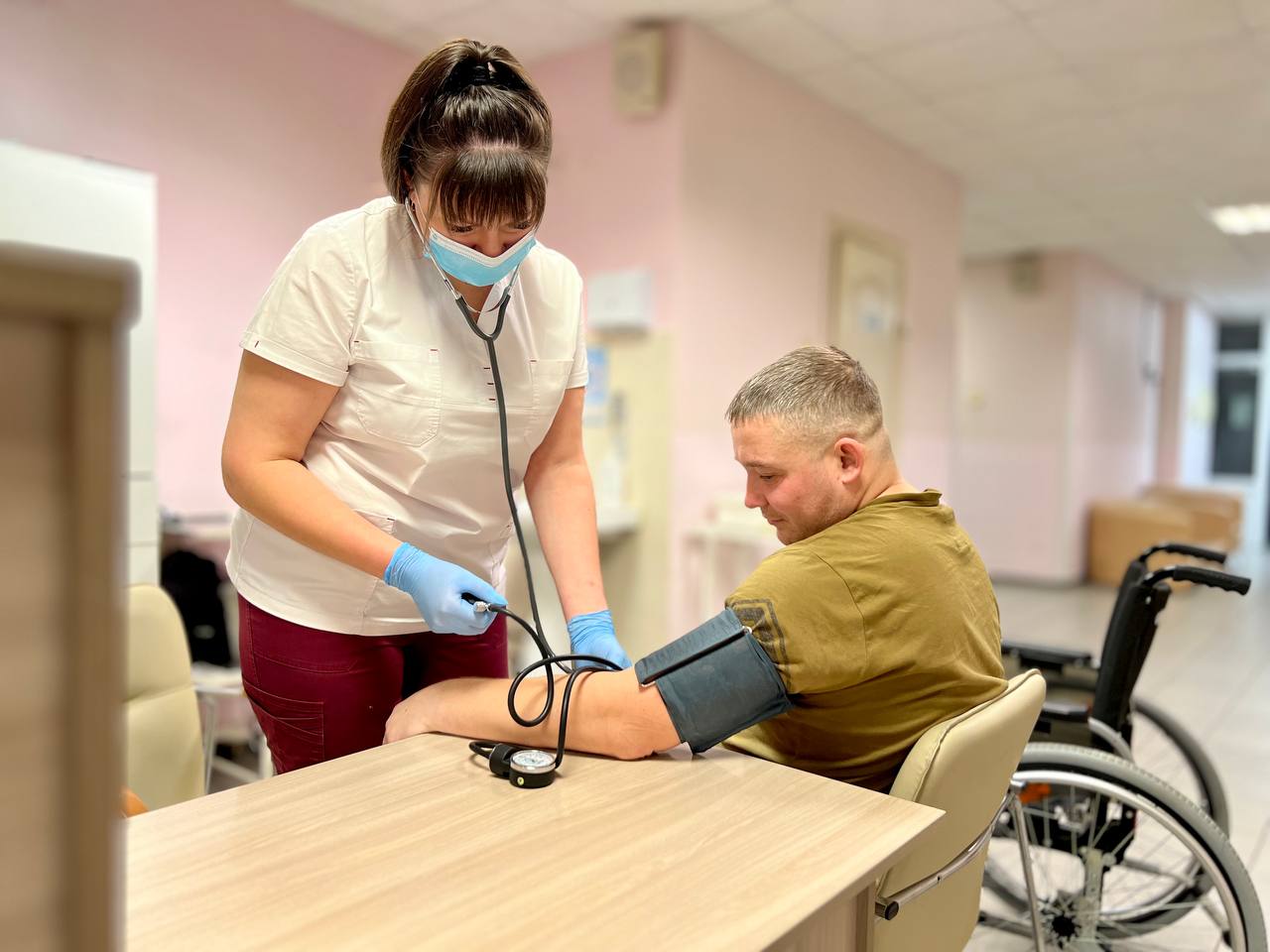 Почти 2,4 тысячи ветеранов СВО прошли диспансеризацию в Свердловской области с начала 2025 года