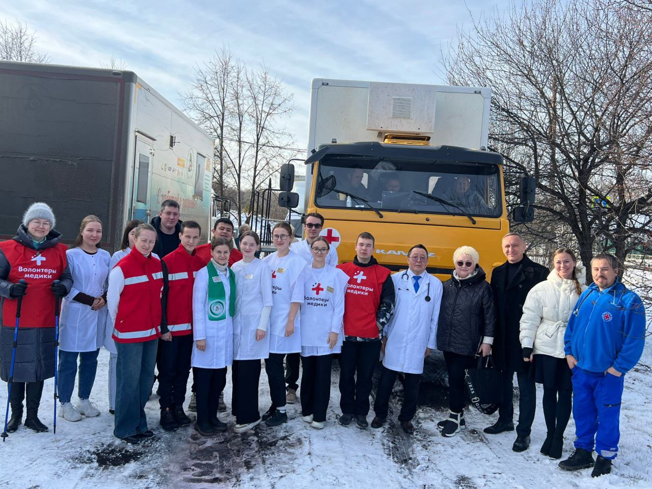 Медицинский десант провёл выездное обследование более 100 жителей села Липчинское в рамках проекта «Добро в село»