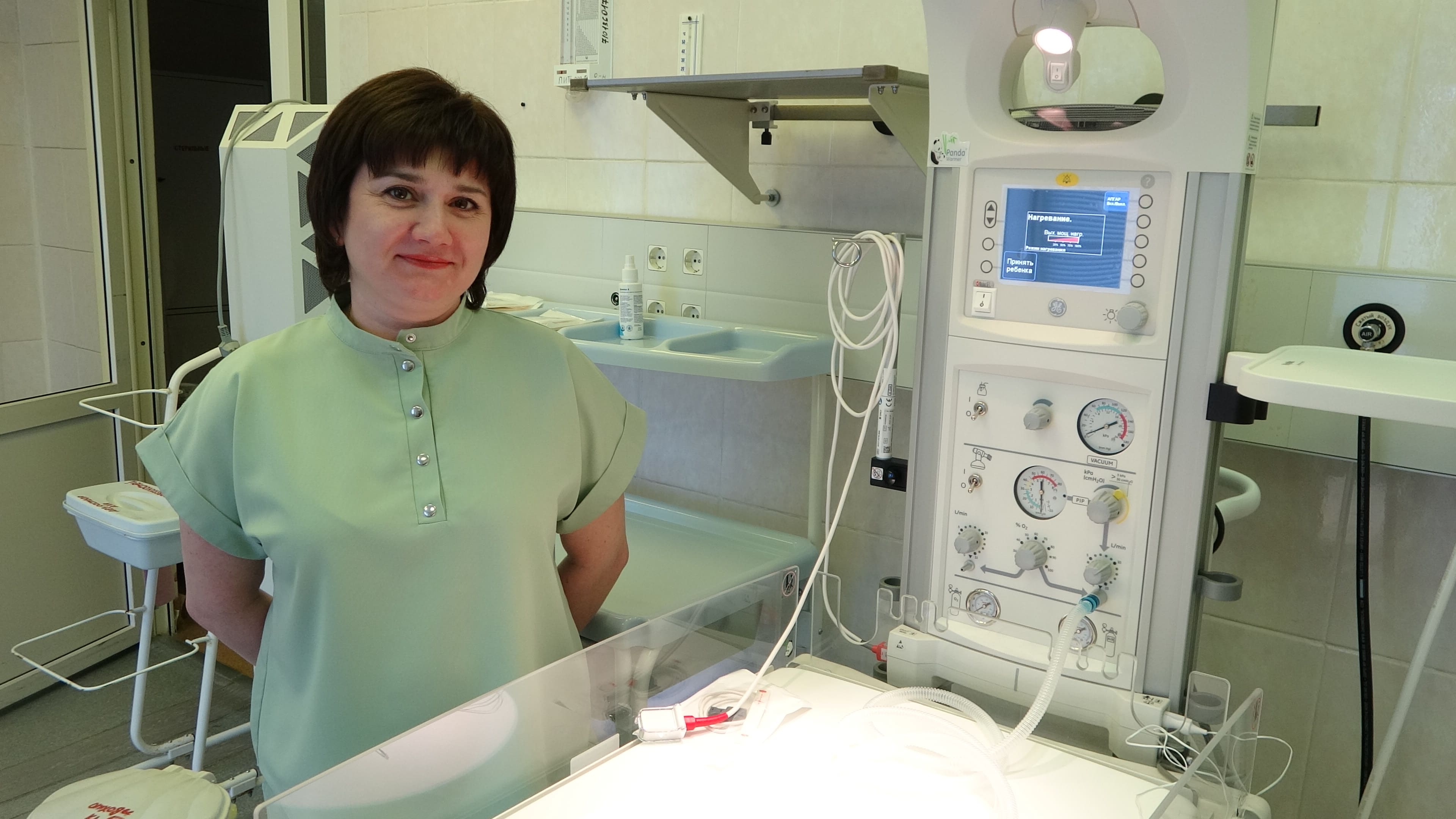 Свердловские специалисты напомнили о пользе грудного молока для развития малышей