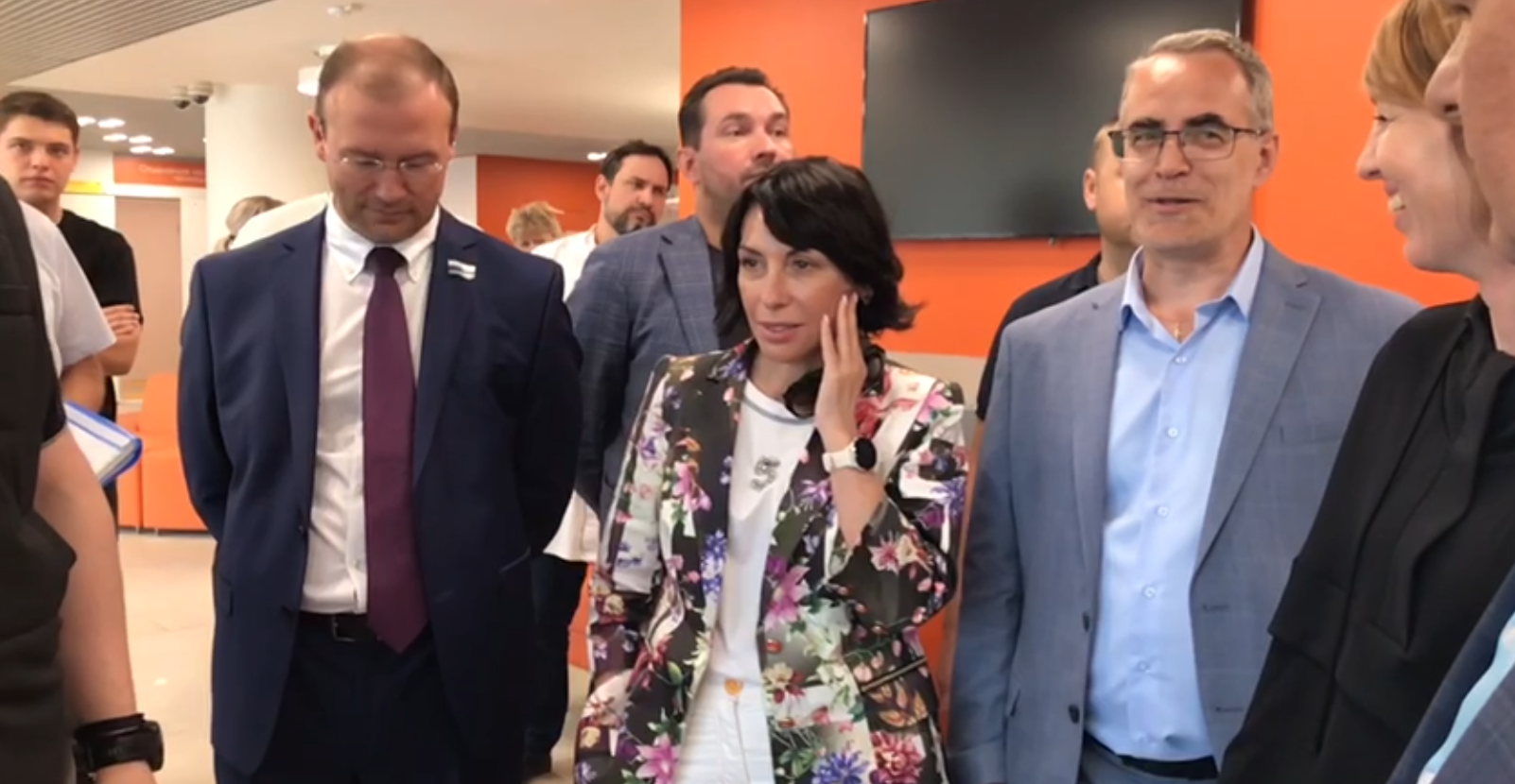 Новую поликлинику в Артёмовском посетила Татьяна Савинова