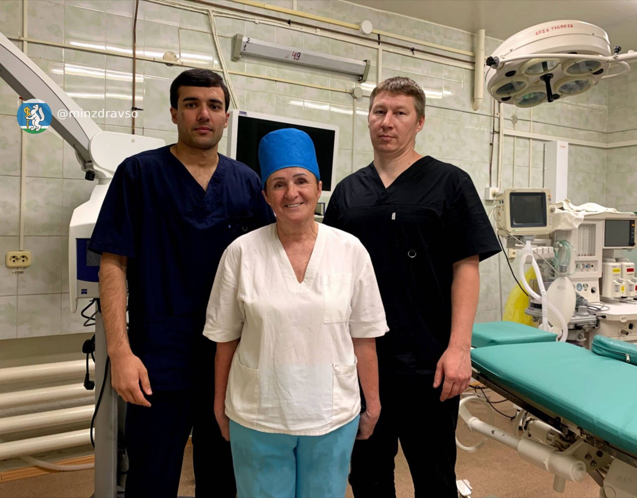 Врачи свердловских больниц спасли 57-летнего мужчину, пострадавшего от удара стрелы строительного крана