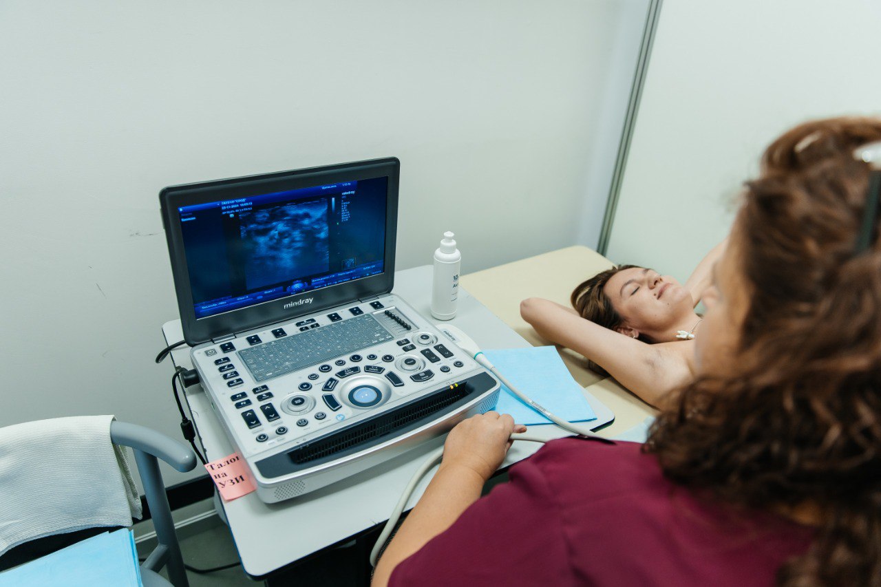 Министерство здравоохранения Свердловской области приглашает женщин 6 декабря совместить отдых в ТРЦ с профилактической акцией