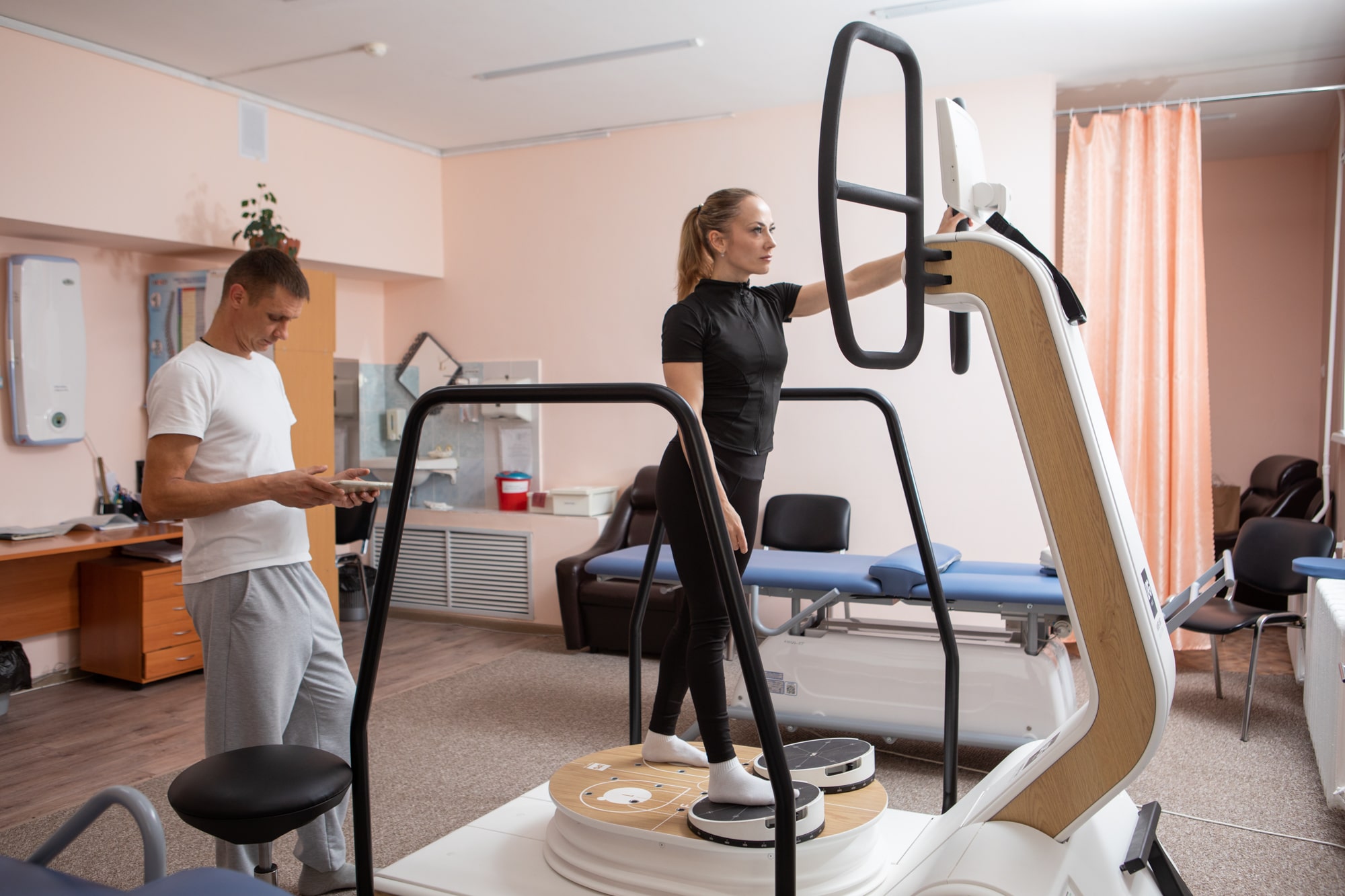 Специалисты здравницы «Липовка» восстановили здоровье судьи Федерации воздушной акробатики после тройного перелома