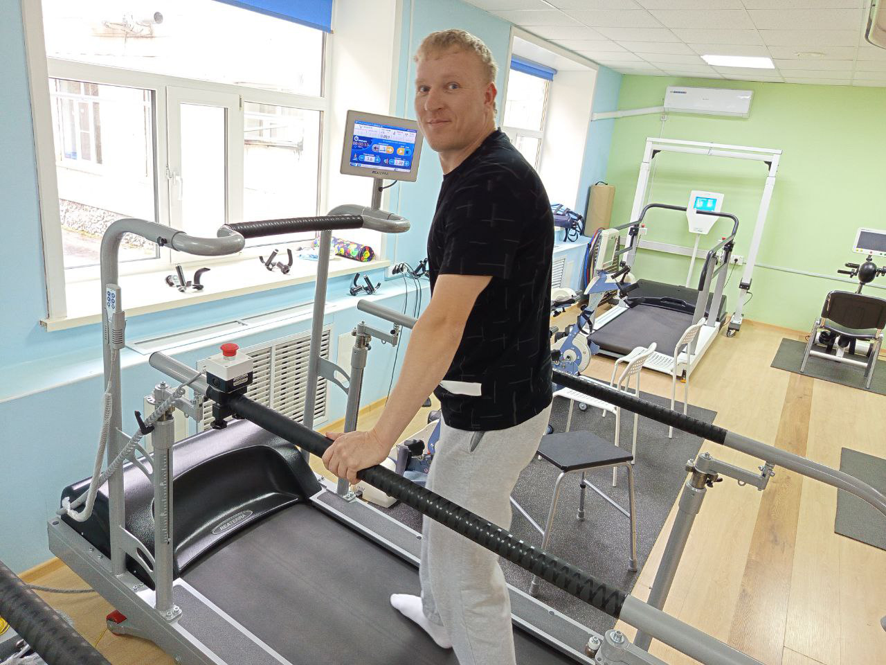 Специалисты здравницы «Липовка» восстановили здоровье свердловчанина, сломавшего ногу в пяти местах в погоне за рыбой мечты