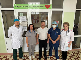 Запускали сердце семь раз: врачи Асбеста спасли 56-летнего мужчину, у которого из-за инфаркта миокарда случился электрический шторм