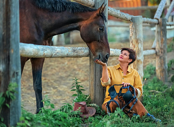 «В 40 лет жизнь только начинается»: врач-эндокринолог санатория «Обуховский» дала советы женщинам, как принять свой возраст