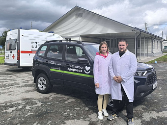 Семья молодых специалистов приступила к работе в фельдшерско-акушерских пунктах Слободо-Туринского района