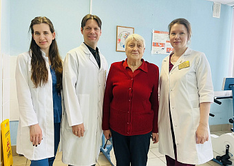 Только руки и никаких таблеток: свердловские медики с помощью одной врачебной манипуляции избавили пациентку от головной боли