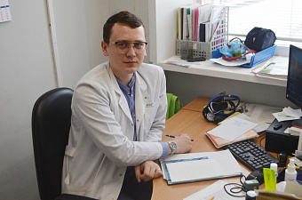 Только без фанатизма: фельдшер Кировградской ЦРБ рассказал, как безопасно окунаться в купель в Крещение