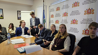 Студенты Школы госуправления УрФУ представили инновационные решения для развития здравоохранения региона