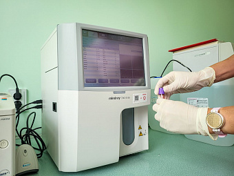 В Ревде установили высокотехнологичный автоматический гематологический анализатор