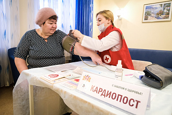 Первый в 2024 году выезд медиков в рамках проекта «Добро в село» позволил 127 жителям посёлка Кедровое проверить своё здоровье