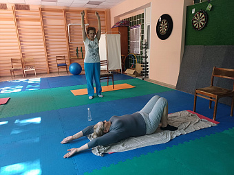 «Тренировки для здоровья»: когда на помощь пациентам приходит лечебная физкультура