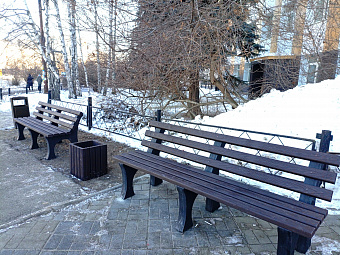 «Зелёное благоустройство»: экологичные элементы городской среды установлены на территории ГКБ №40 Екатеринбурга