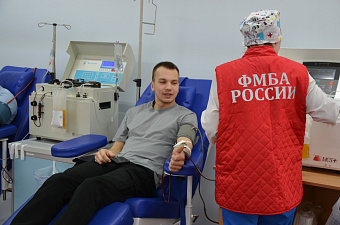 Свердловчане вместе с жителями других регионов страны сдают кровь для пострадавших в результате теракта в Подмосковье