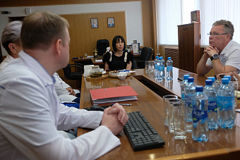 Татьяна Савинова провела рабочую встречу с руководством СООД