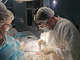 Врачи Демидовской больницы Нижнего Тагила освоили синус-лифтинг для подготовки челюсти пациента к имплантации зубов