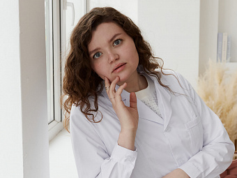 Строим щит с рождения: педиатр рассказал, какие прививки и в каком возрасте жизненно необходимы детям