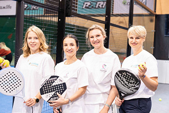 В Екатеринбурге состоялся первый турнир по падел-теннису среди медиков и пациентов с онкозаболеваниями