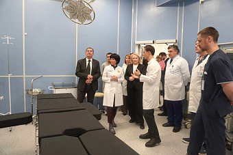 Татьяна Савинова высоко оценила модернизированный оперблок в больнице Красноуфимска, где ежегодно проводят тысячи операций