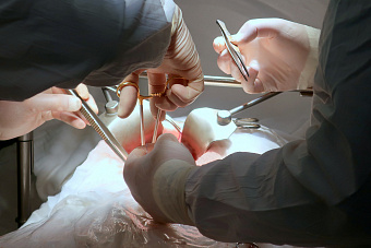 Дети ждали маму два месяца: хирурги и травматологи общими усилиями спасли многодетную свердловчанку, пострадавшую в ДТП