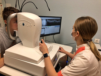 Свердловские офтальмологи ежегодно возвращают качество зрения тысячам маленьких и взрослых свердловчан с заболеваниями глаз