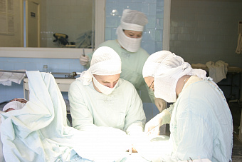 Врачи-травматологи ЦГКБ № 24 сохранили руку пациентке, попавшей в ДТП