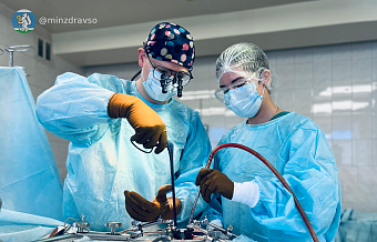 Врачи Свердловского госпиталя для ветеранов войн поставили на ноги пациента с помощью отечественного импланта и 3D-технологий