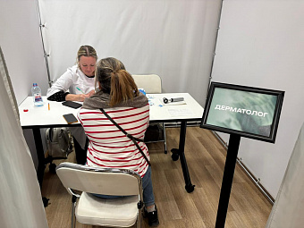 Свердловская область по итогам 2025 года удержала лидирующие позиции в УрФО по выявлению меланомы на ранних стадиях