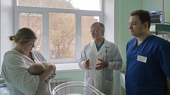 Хирурги ОДКБ помогли новорождённому с редкой патологией пищевода, выполнив операцию через сантиметровый разрез на шее