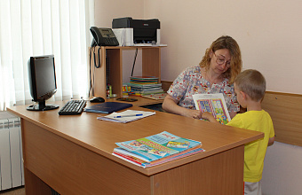 Специалисты центра «Бонум» помогли начать говорить 5-летнему жителю Екатеринбурга, перенёсшему гипоксию при рождении