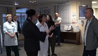 Татьяна Савинова поставила задачу улучшить материально-техническую базу медучреждения в Богдановиче