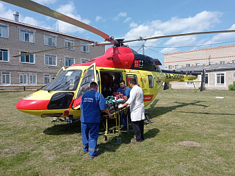 Врачи трёх свердловских медучреждений спасли 7-месячного кроху с внутренним кровотечением