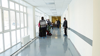 Районную поликлинику в Сысерти отремонтировали по поручению губернатора Евгения Куйвашева