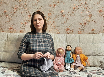 Нитки, спицы, крючки и немного волшебства: медики в свободное время становятся мастерами рукоделия и рассказывают о пользе творчества