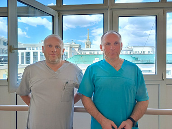 Врачи Уральского института травматологии и ортопедии первыми в регионе провели операцию по протезированию головки лучевой кости