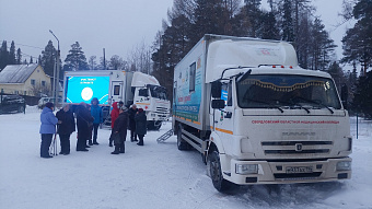 «Автопоезд здоровья» прибыл к жителям микрорайонов Динас и СТИ Первоуральского городского округа