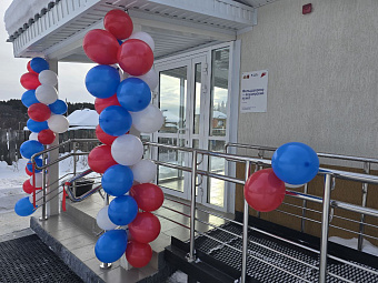 Денис Паслер: ещё 1,8 тысячи сельчан на западе и юге Среднего Урала получили медицинскую помощь в шаговой доступности