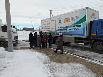 Двухдневная акция «Добро в село» помогла 318 жителям Волчанска проверить здоровье
