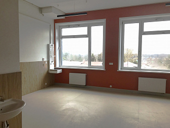 Строительство новой поликлиники в Артёмовском выходит на финишную прямую