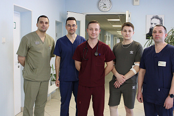 Сосудистые хирурги ГКБ №40 с помощью передовой технологии спасли руку 25-летнему пациенту