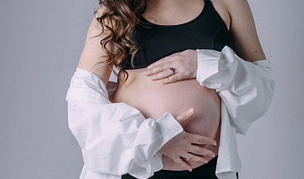 Сотрудники роддома в Верхней Пышме напомнили будущим мамам о пользе физической активности и важности контроля за здоровьем лёгких