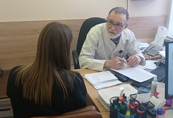 Один раз в год спасает жизнь: эксперт свердловского здравоохранения напомнил, почему маммография так важна для женщин из групп риска