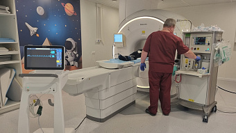 Монитор, способный отслеживать состояние ребёнка при проведении МРТ под наркозом, поступил в Областную детскую больницу