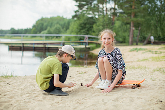 Специалисты свердловских больниц в День защиты детей вспомнили необычные случаи с участием маленьких пациентов и напомнили о профилактике травм