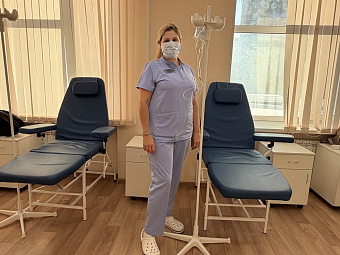 Врачи ЦГБ №7 Екатеринбурга почти в шесть раз увеличили число курсов химиотерапии пациентам с онкопатологиями с начала 2025 года