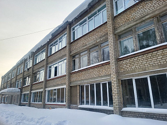 Благодаря программе модернизации первичного звена здравоохранения в Ревде ремонтируют поликлинику