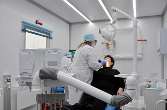 Более 700 жителей севера области получили стоматологическую помощь с начала года в мобильном комплексе «Стоматология»