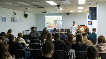 Более 2,4 тысячи будущих родителей посетили обучающие занятия в Областном перинатальном центре в 2025 году