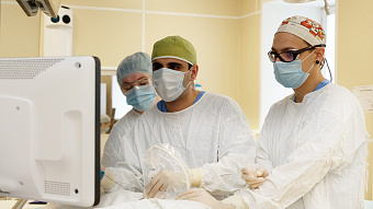 ﻿Свердловские онкологи первыми в УрФО освоили новые аблятивные методики для малотравматичного лечения опухолей лёгкого и печени